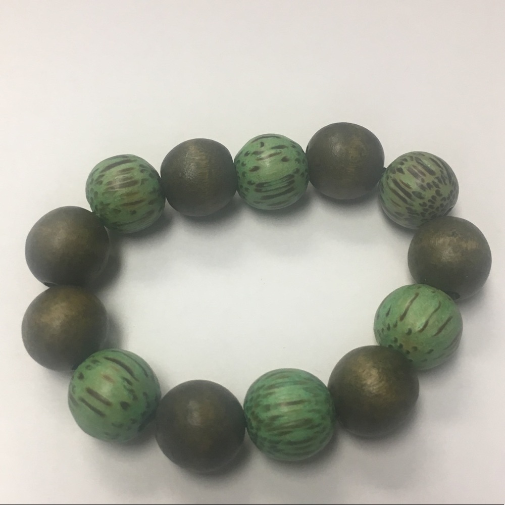 Beaded bracelet